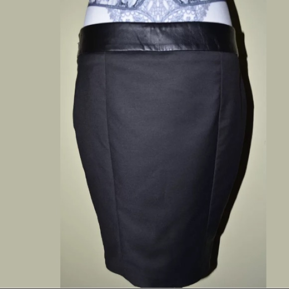 Mangano Bullock Skirt NWOT - Picture 4 of 4